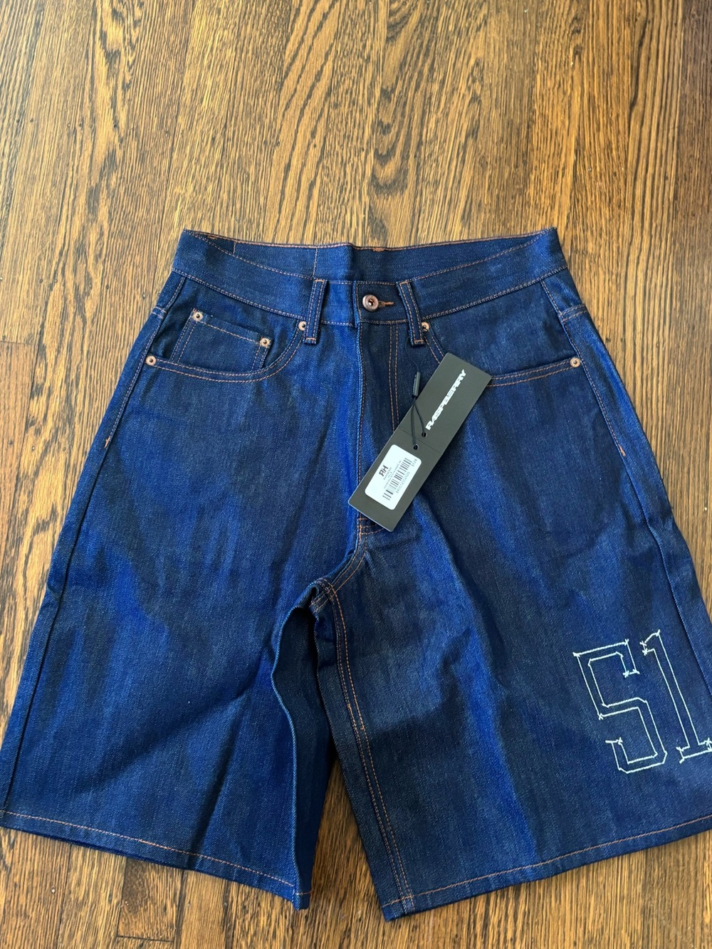 NWT Raspberry Hills Denim Bermudas.  Unisex